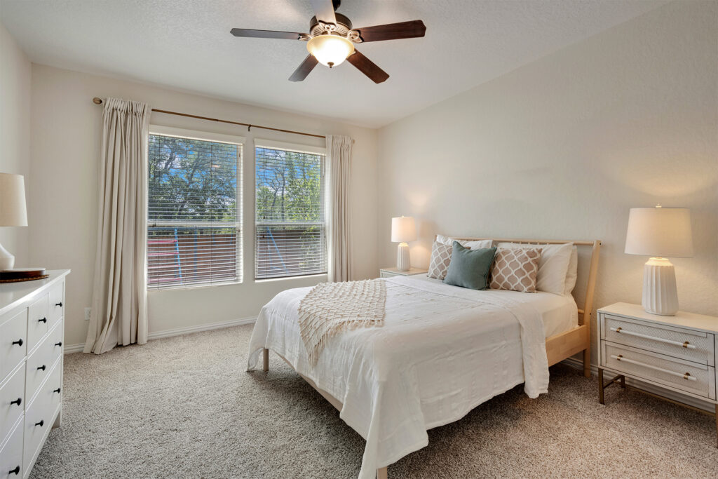 two toned bedroom carpet ideas