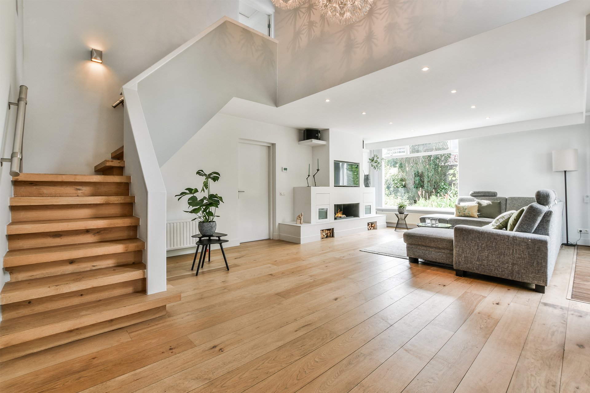 the results of a transformation from carpet stairs to hardwood